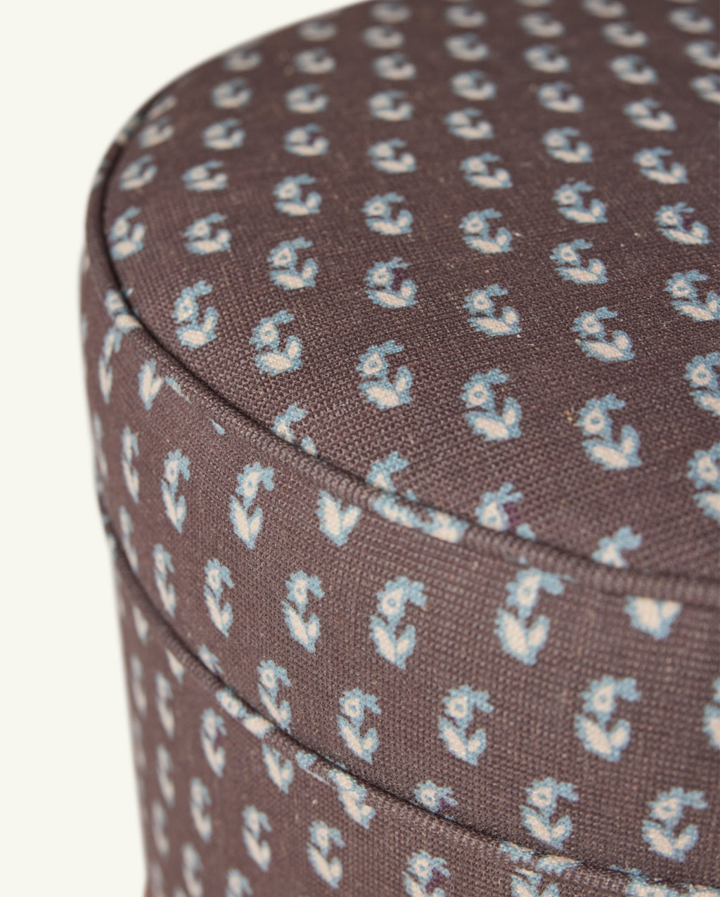 Pouf Yara en cacao floral