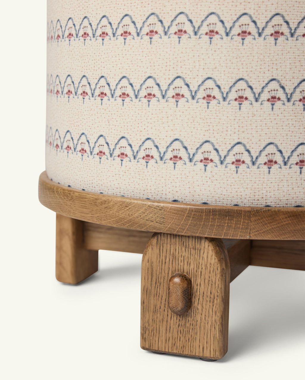 Pouf Yara en arches neutres